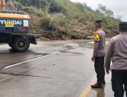 Hujan Deras Picu Longsor di Tol Parungkuda KM 72B, Arus Dialihkan ke GT Cigombong