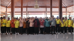 Wabup Lintarti Ungkapkan Lansia Aset dan Sumber Inspirasi