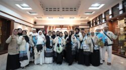 Wali Kota Sukabumi Sambut Kepulangan Jemaah Haji Kloter 13, Doakan Menjadi Haji Mabrur