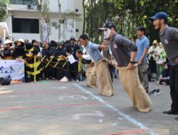 Kemeriahan HUT ke – 25 Kota Cimahi : 32 Perangkat Daerah Adu Kompak Dalam Lomba Olahraga Tradisional