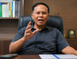 DLHK Sumedang Tingkatkan Intensitas Penyiraman Tanaman di Musim Kemarau, Ajak Warga Jaga Lingkungan