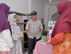 Tinjau TKM di Purwakarta, Kemnaker Pastikan Bantuan Modal Berdampak