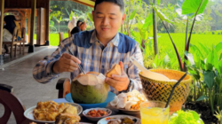 Menikmati Kekayaan Cita Rasa Khas Sunda di Warung Makan Pengkolan Jati Sumedang