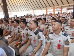 Isi Kuliah Umum, Rocky Gerung Minta Siswa Pahami Tiga Konsep Pemaknaan Pengelolaan Tanah