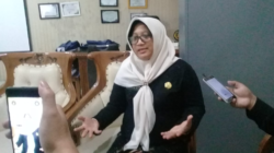 Berlangsung Selama 3 Tahun, Lina, S.Pd., M.T., Optimis Beasiswa Umroh Terus Berlanjut di SMAN 1 Padalarang